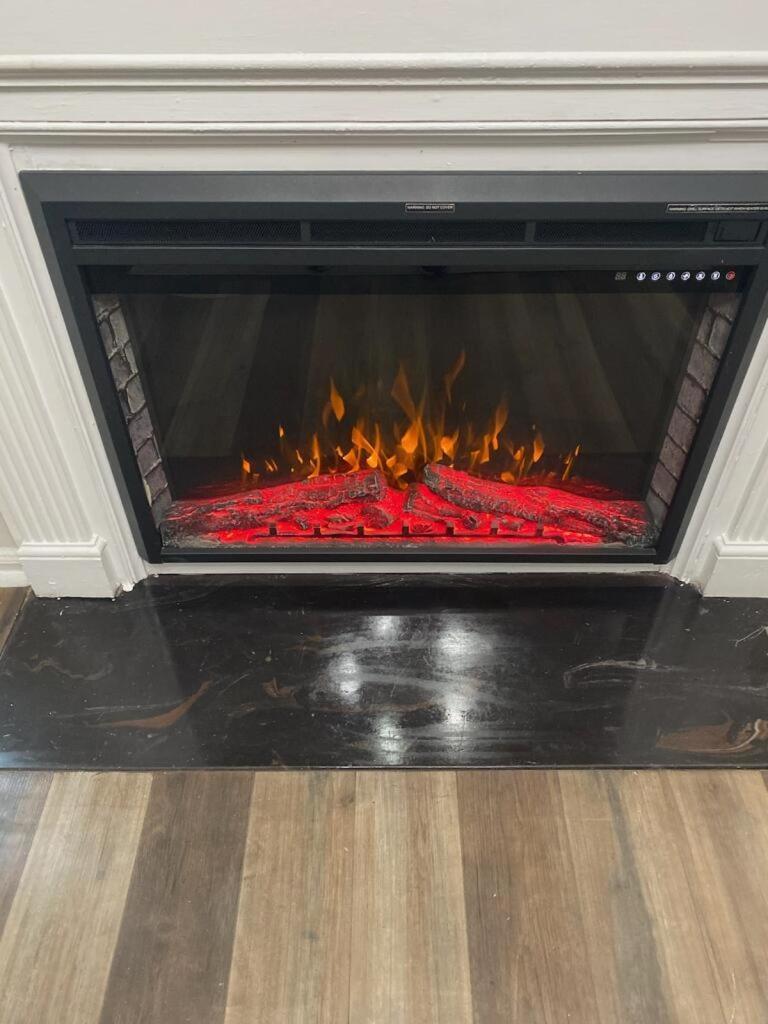 Plush Two Bedroom Retreat. A Home Away From Home! Riverdale Ngoại thất bức ảnh